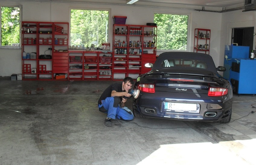 Professionelle Autoaufbereitung im Raum Regensburg